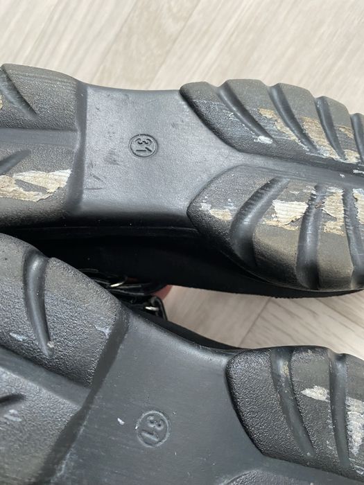 Школьный туфли для девоч и малч