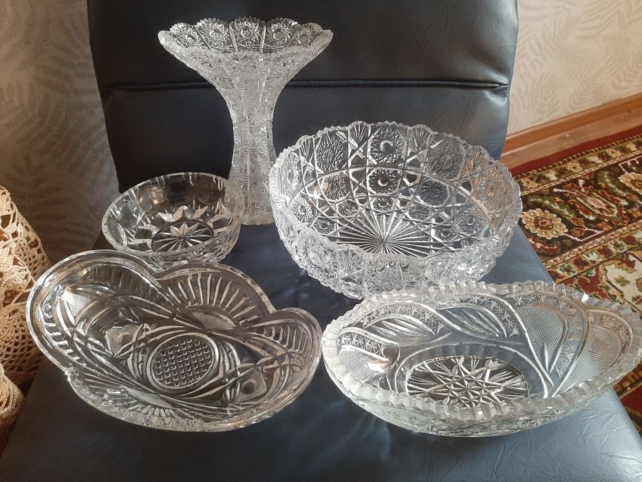 Хрустальные салатницы, вазы