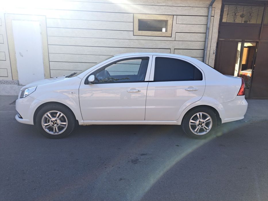 Нексия 3 автомат