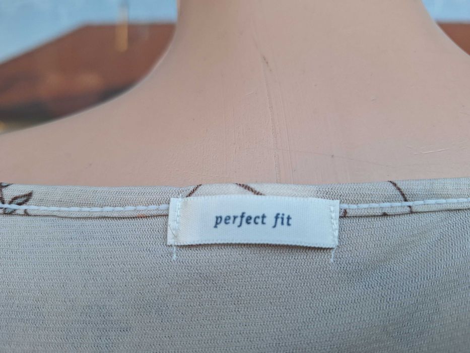 Perfect Fit | Tricou, camasa dama | bust 102 cm | mar. 36 - 38 | S - M
