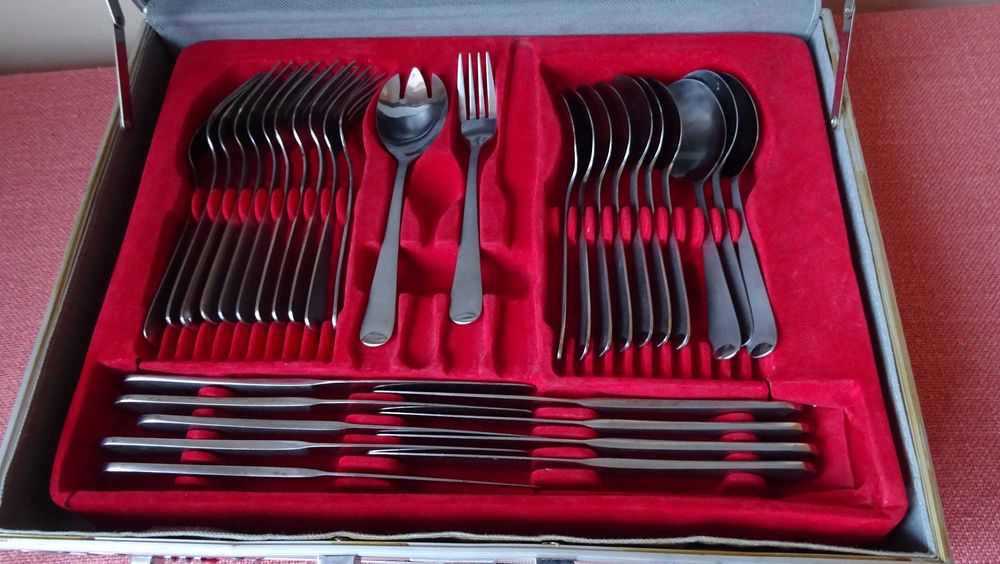 SOLINGEN луксозен комплект прибори за хранене