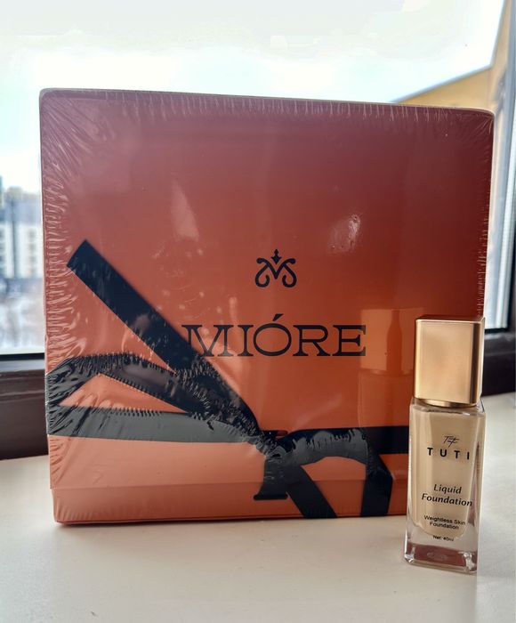 Продам шампунь Miore + тональный крем