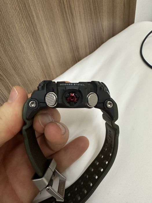 Продам часы G Shock GWG 1000