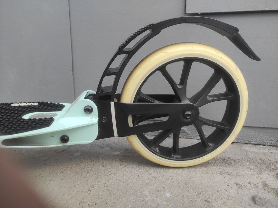 Городской самокат Decathlon Oxelo Town 7