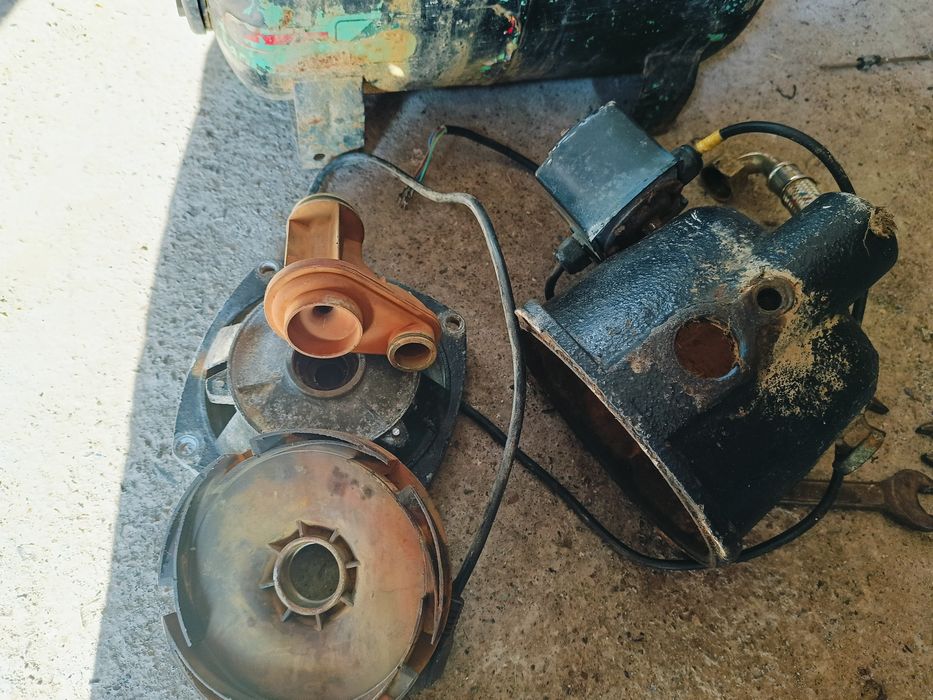 Продам насос для полива