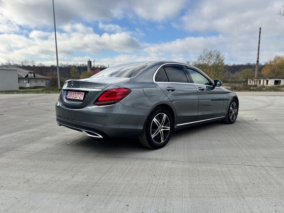 Mercedes Benz C 180 1,5 Benzina
