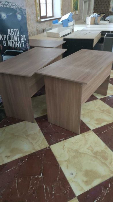 Стол деревянный б/у