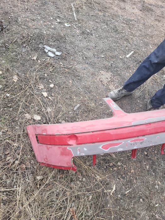 Бампер Пассат б5