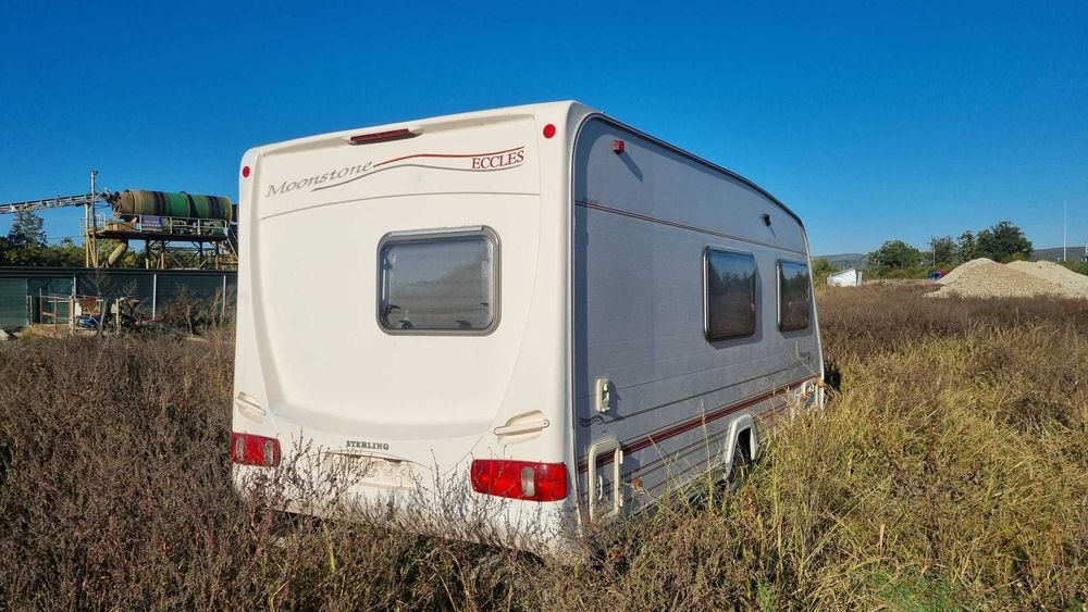 Rulota Moonstone 2001 Bucuresti Sectorul 1 • OLX.ro