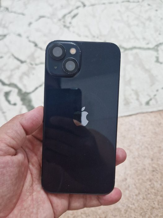Продается IPhone 13