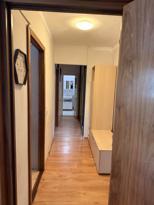 De vanzare apartament 2 camere sector3