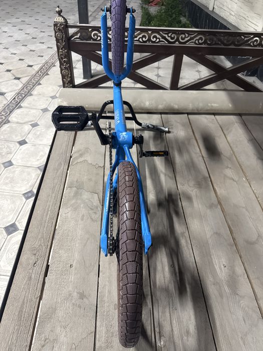 Продаю велосипед BMX Stark Madness