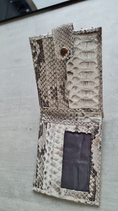 Портфейл кожа питон