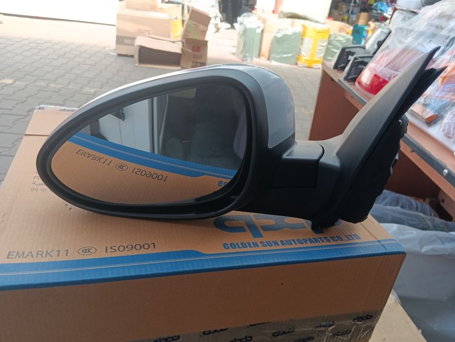 Шевролет Aveo/ Sonic боковое зеркало