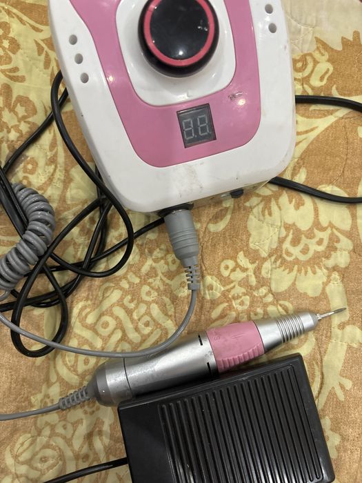 Машинка для маникюра