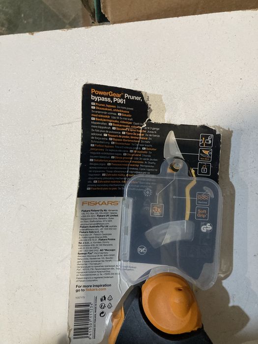 Foarfeca FISKARS PowerGear P961, L, otel