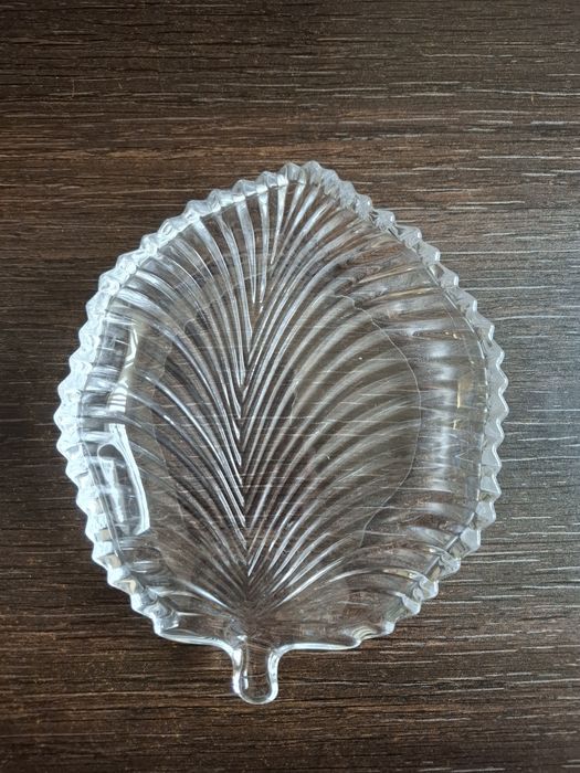 Стъклени  фруктиери, вази, йенски съдове, кани, купи