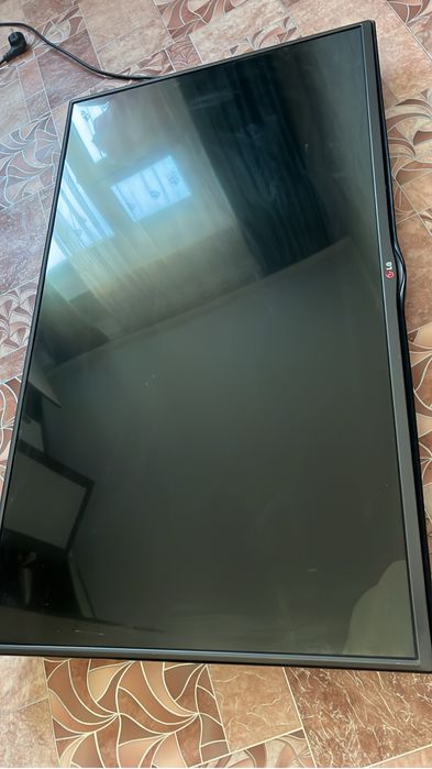 Телевизор lg на запчасти