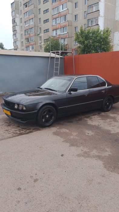 Торг есть срочно. BMW Е34