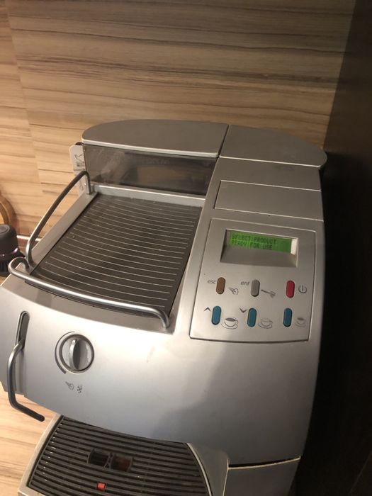 Автоматична кафе машина