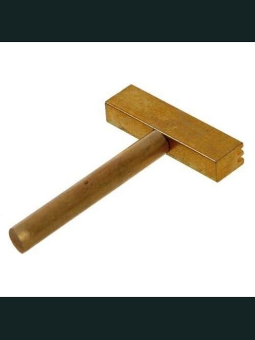 Т-образна човка за поялник