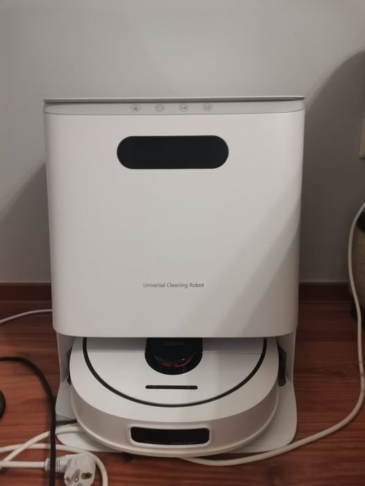 Продам робот пылесос