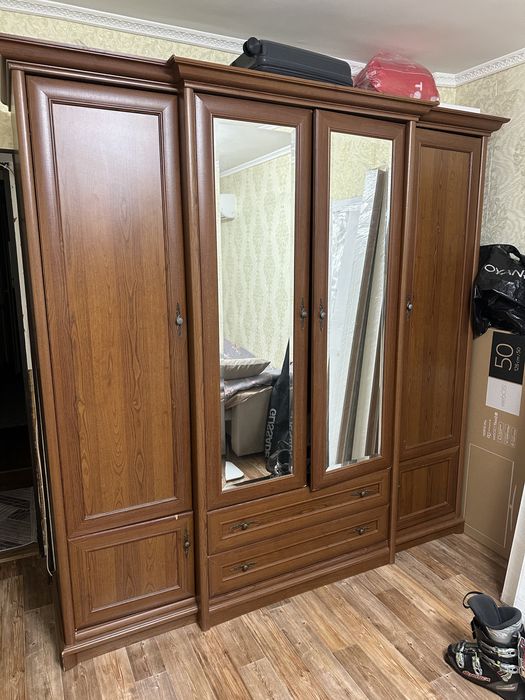 Продам шкаф ШхВхГ 2.2х2.15х0.6