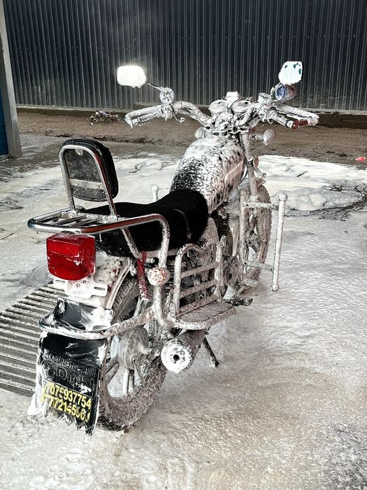 Мотоцыкл Suzuki Gsx 200cc