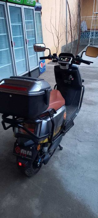 Running Elektroskuteri sotiladi