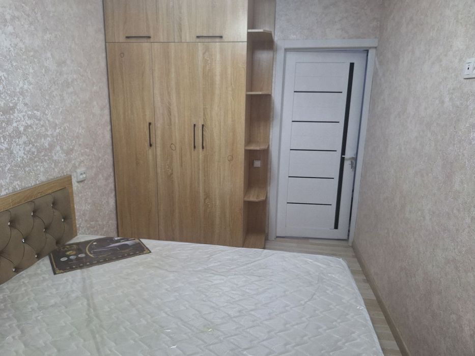 2 xonali  kvartira uzoq muddatga Qorasuv 1 da