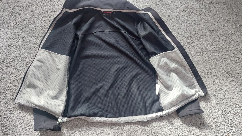 Яке Mammut soft tech преходно яке