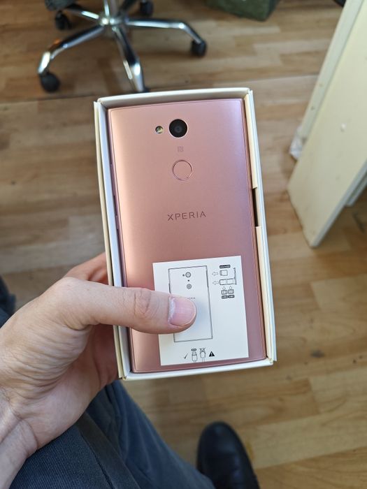 Привет Sony Xperia L2