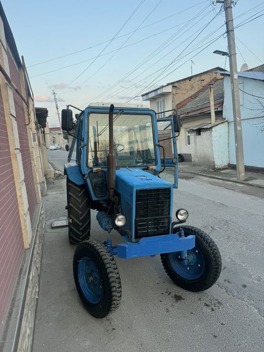 Traktor belarus 80