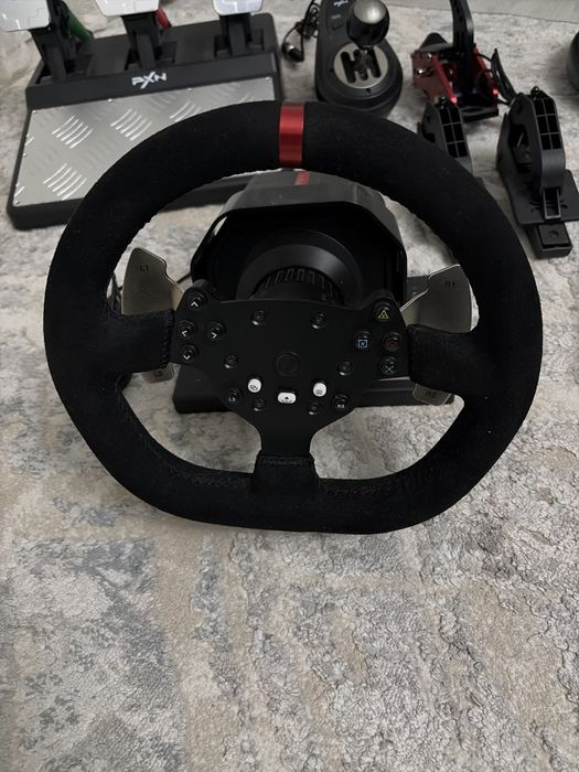 Руль pxn v10. Полупрофессиональный кок-пит