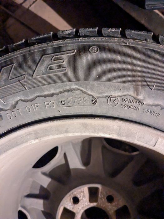 Продам резину трианжел липучка