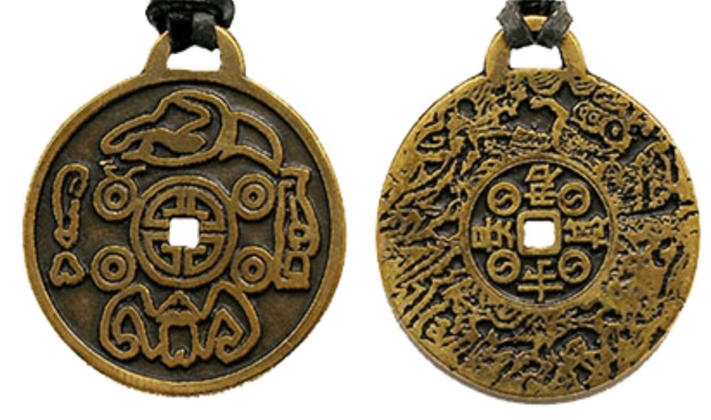 Продам монета амулет 500тг