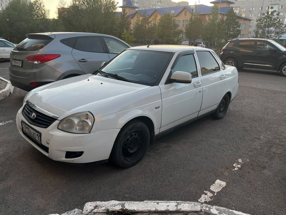 Продам Lada priopa  2