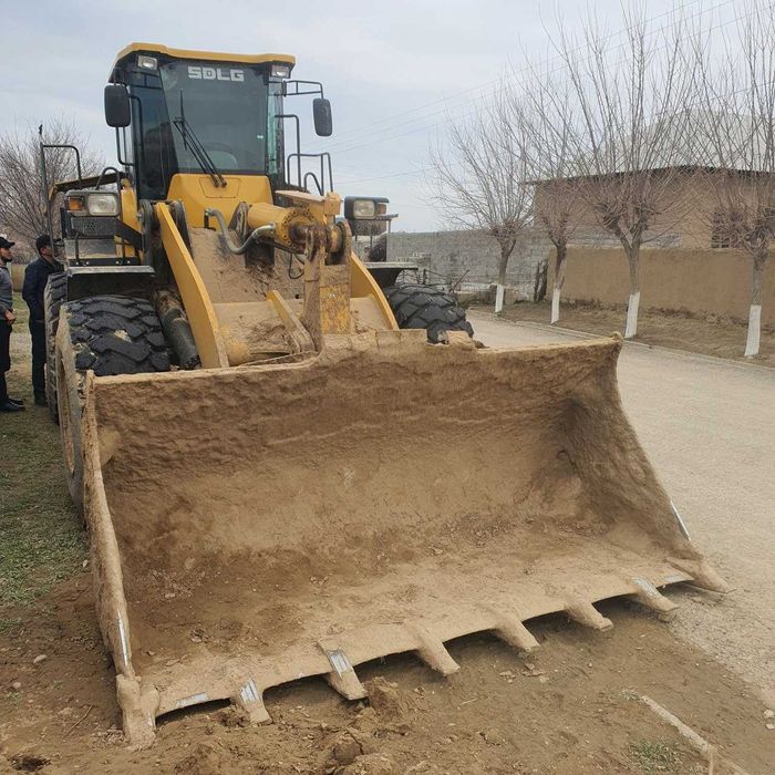 Pogruzchik ijaraga beriladi 3 kub