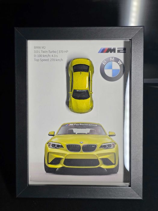 Tablou decorativ BMW M2 2016 – Galben | 20 × 15 cm