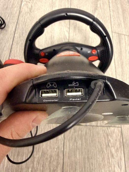 Vand volan gaming Marvo GT-903 ca nou