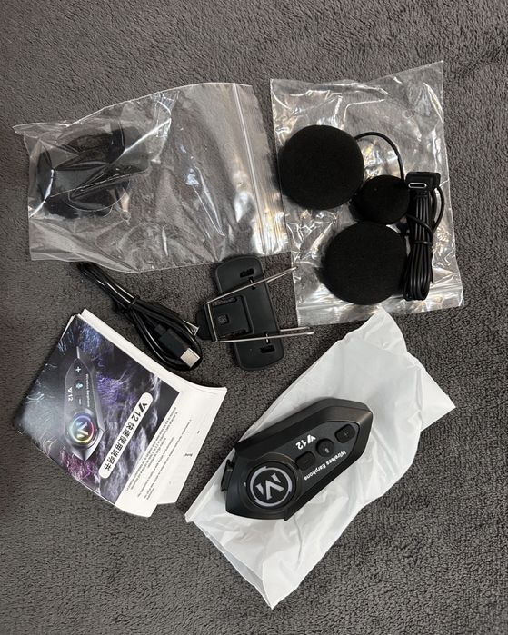 Cască moto/intercom  Bluetooth V10 V12– Wireless, IPX6 Waterproof, Noise Reduction