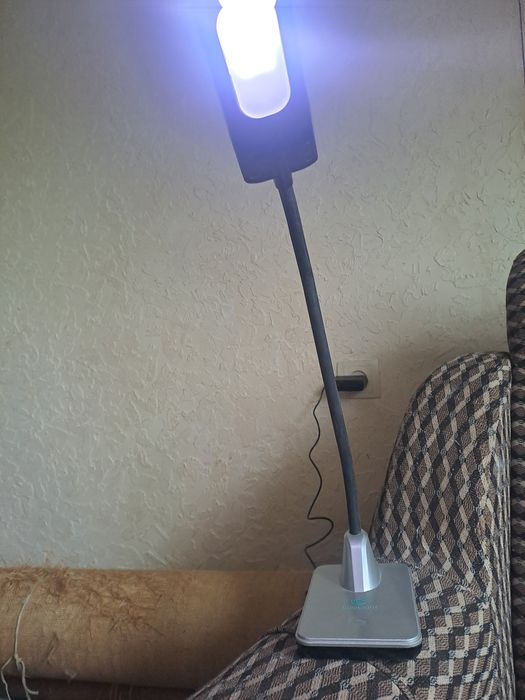 Настольные лампы сенсорные