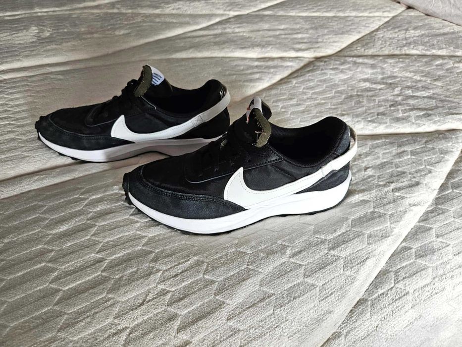 NIKE, Спортни обувки Waffle Debut с велур