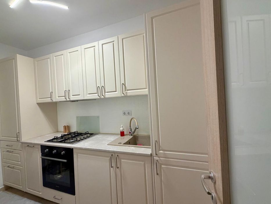 2 camere decomandat Vitan Mall