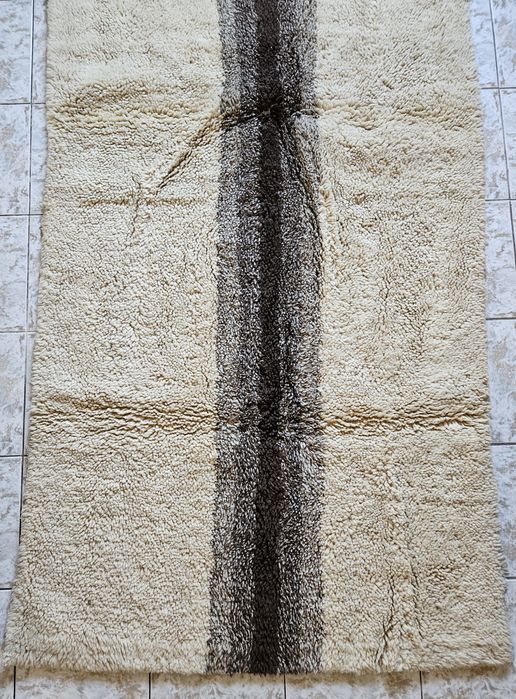 Китеници ръчно тъкани от 100% вълна. Голямо разнообразие! Чисто нови!