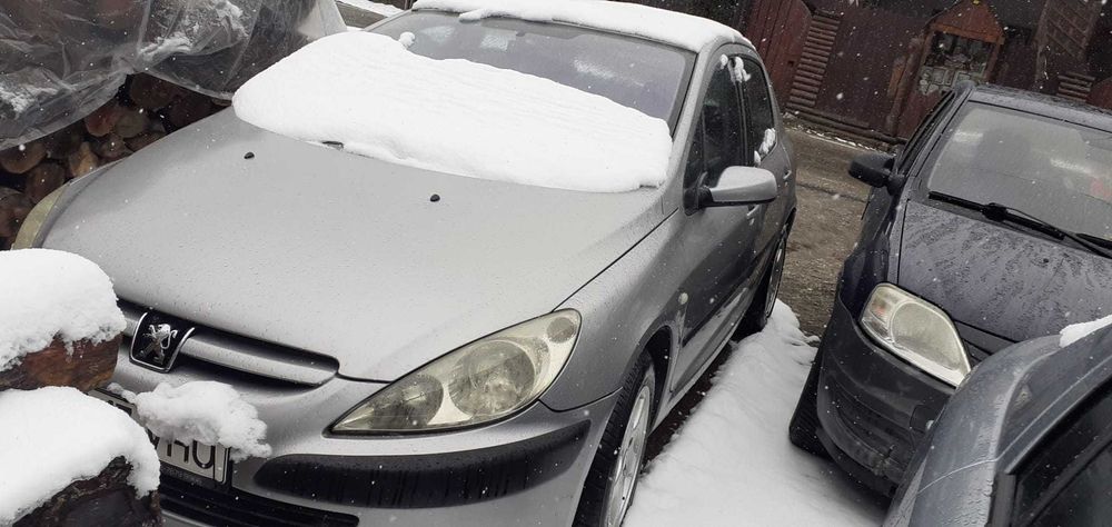 vind opel astra twinport,1,4 benzina,vand peugeot 307,benzina 1,4