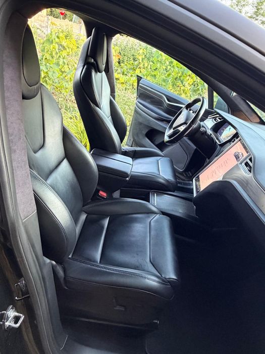 Tesla Model X 75D 2018, 7 Locuri, Autonomie 360 km, Stare Impecabilă