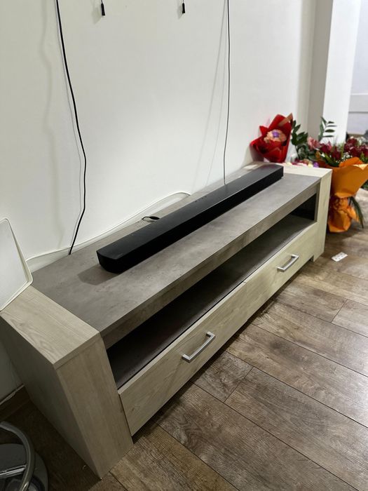 Comoda tv cu doua sertare