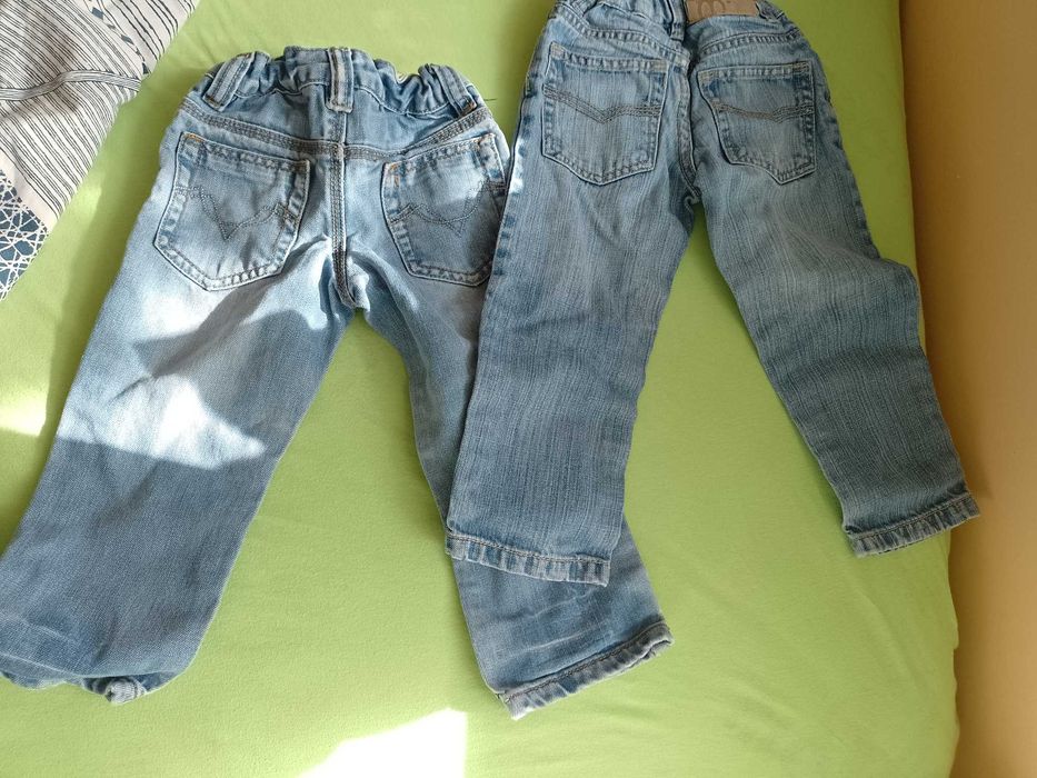 Два чифта дънки 3 години