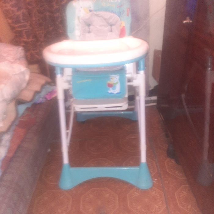 продам , стульчик для кормления,